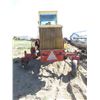 Image 8 : 21' NH SP SWATHER (MODEL 1100) *4 CYLINDER DIESEL* (HYDROSTATIC)