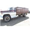 Image 2 : 1976 CHEVROLET C60 GRAIN TRUCK (ROLL UP TARP) *2 SPEED AXLE* (METAL BOX AND HOIST) *98000 KM* (VIN C