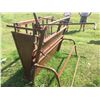 Image 2 : CALF TIPPING TABLE