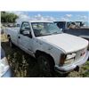 Image 2 : 1994 Chevrolet C/R 1500 (white)