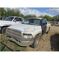 1997 Dodge Ram 1500 (white)