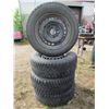 Image 3 : LOT OF 3 GISLAVED 195-65-15 "NORDFROST 5" & 1 GT RADIAL 195-65-15 "CHAMPIRO WINTER PRO"