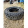 Image 1 : 1 BF GOODRICH 255-75-17 "MUD TERRAIN T/A"