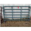 Image 1 : LOT OF TWO LIVESTOCK PANELS - 7 1/2'X5' (GREEN)