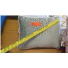 Image 2 : Qty 2 Matching Dusk Blue Throw Pillows