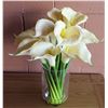 Image 1 : Bouquet of Faux Calla Lilies