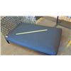 Image 8 : B&B Italia Outdoor Upholstered Chaise Lounge (seat 59"L x 36"W)