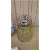 Image 2 : Stone Stand, Glass Canister, Cosmetic Brush, Matouk Hand Towels