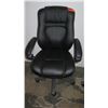 Image 2 : Executive Black Wheeled Rolling Office Chair w/ Armrests