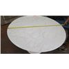 Image 8 : Knoll Studio Executive Saarinen Round Table 47" Dia