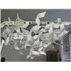 Image 1 : White Curled Acrylic Chandelier