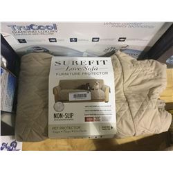 Surefit Love/Sofa Non-Slip Pet Protector