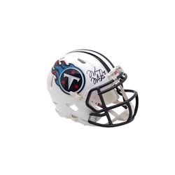 Marcus Mariota Signed Tennessee Titans Mini Helmet (UDA COA)