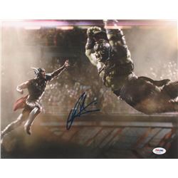 Chris Hemsworth Signed "Thor: Ragnarok" 11x14 Photo (PSA COA)