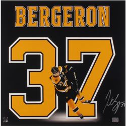 Patrice Bergeron Signed Boston Bruins 18x18 Photo (Bergeron COA)