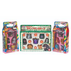 Bandai Super Deformed GODZILLA TOHO KAIJU Stamp Set & Yutaka Super Deformed Vinyl Figure Sets