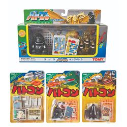Tomy Battcom GODZILLA/KING GHIDORAH,GODZILLA/RODAN Carded Figure Sets Lot of 3