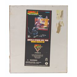 Trendmasters GODZILLA Attacks New York Missile Blaster Boxed Set (JC Penneys Exclusive)