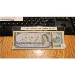 Set of 2 $5 Notes