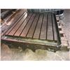 Image 2 : 33" x 43" T-Slotted Table