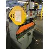 Image 2 : 25 Ton x 4' Connecticut Press Brake