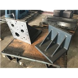 (2) Right Angle Plates
