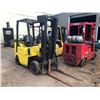 Image 2 : 4400 Lb Lift Truck