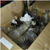 Image 2 : 2 BOXES OF VINTAGE BOTTLES