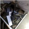 Image 2 : 2 STANLEY BENCH VICES