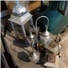 Image 1 : LOT OF LANTERNS