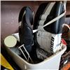 Image 2 : HOCKEY BAG W/ PADS AND SKATES, AND GOALIE LEG PADS