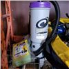 Image 1 : BACKPACK VACUUM