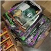 Image 3 : 4 BOXES HALLOWEEN COSTUMES