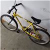 Image 3 : YELLOW RALEIGH BIKE