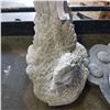 Image 3 : CONCRETE CHICKEN STATUE