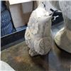 Image 2 : CONCRETE OWL STAUTE