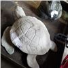 Image 4 : SEA TURTLE CONCRETE STATUE