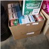 Image 3 : BOX OF LIGHT BULBS AND GARDEN LIGHTS