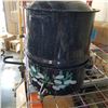 Image 2 : LOBSTER POT