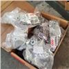 Image 2 : LOT OF HARDWARE