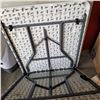 Image 2 : FOLDING MARKET TABLE