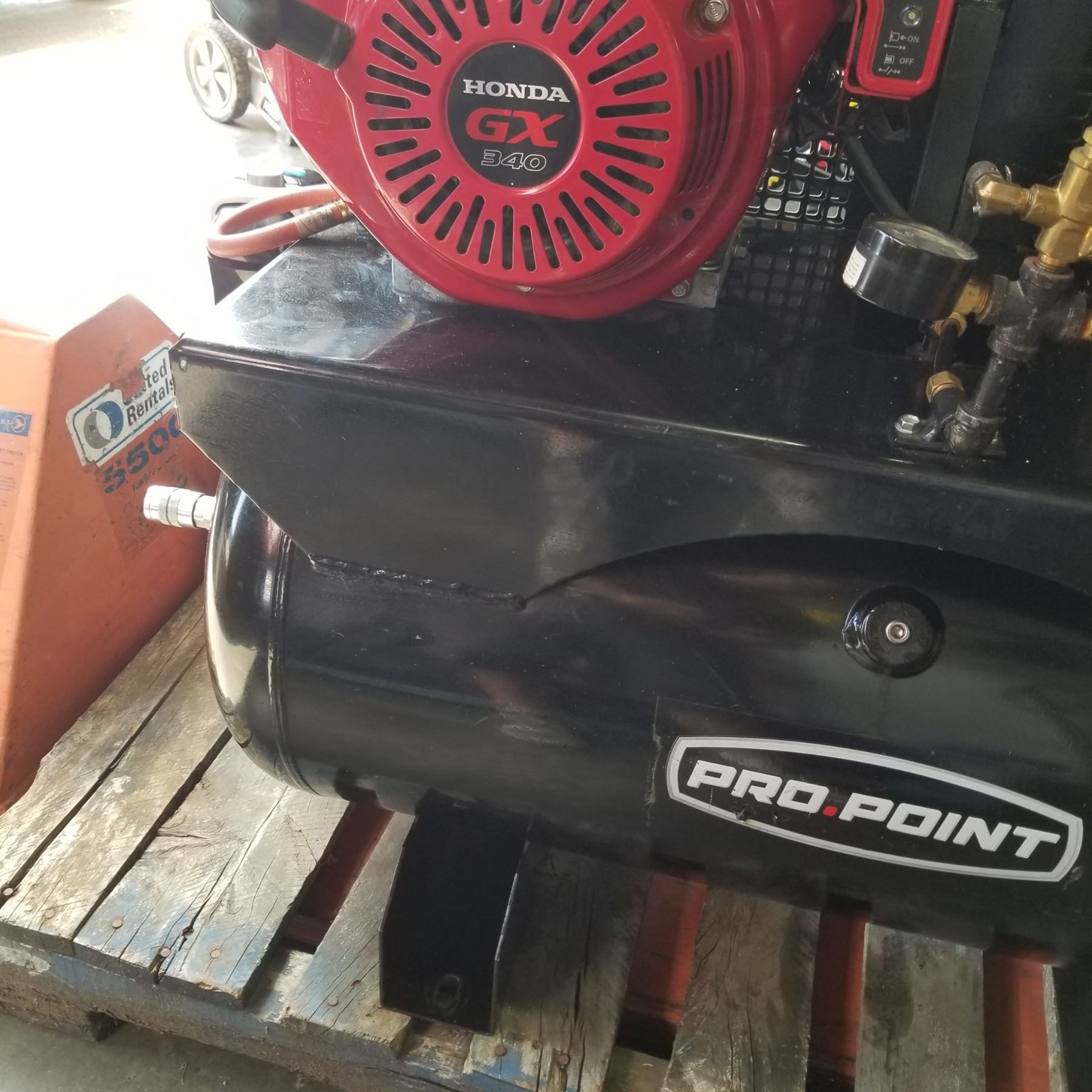 PRO POINT HONDA GX 340 30 GALLON 2 STAGE TRUCK MOUNT AIR COMPRESSOR