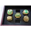 Image 2 : GREENBAY PACKERS SUPERBOWL 5 RING SET IN CASE, UNOFFICIAL