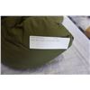 Image 2 : 1965 MILITARY SLEEPING BAG