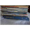 Image 2 : LOT OF WRESTLING MAGAZINES AND BOOKS