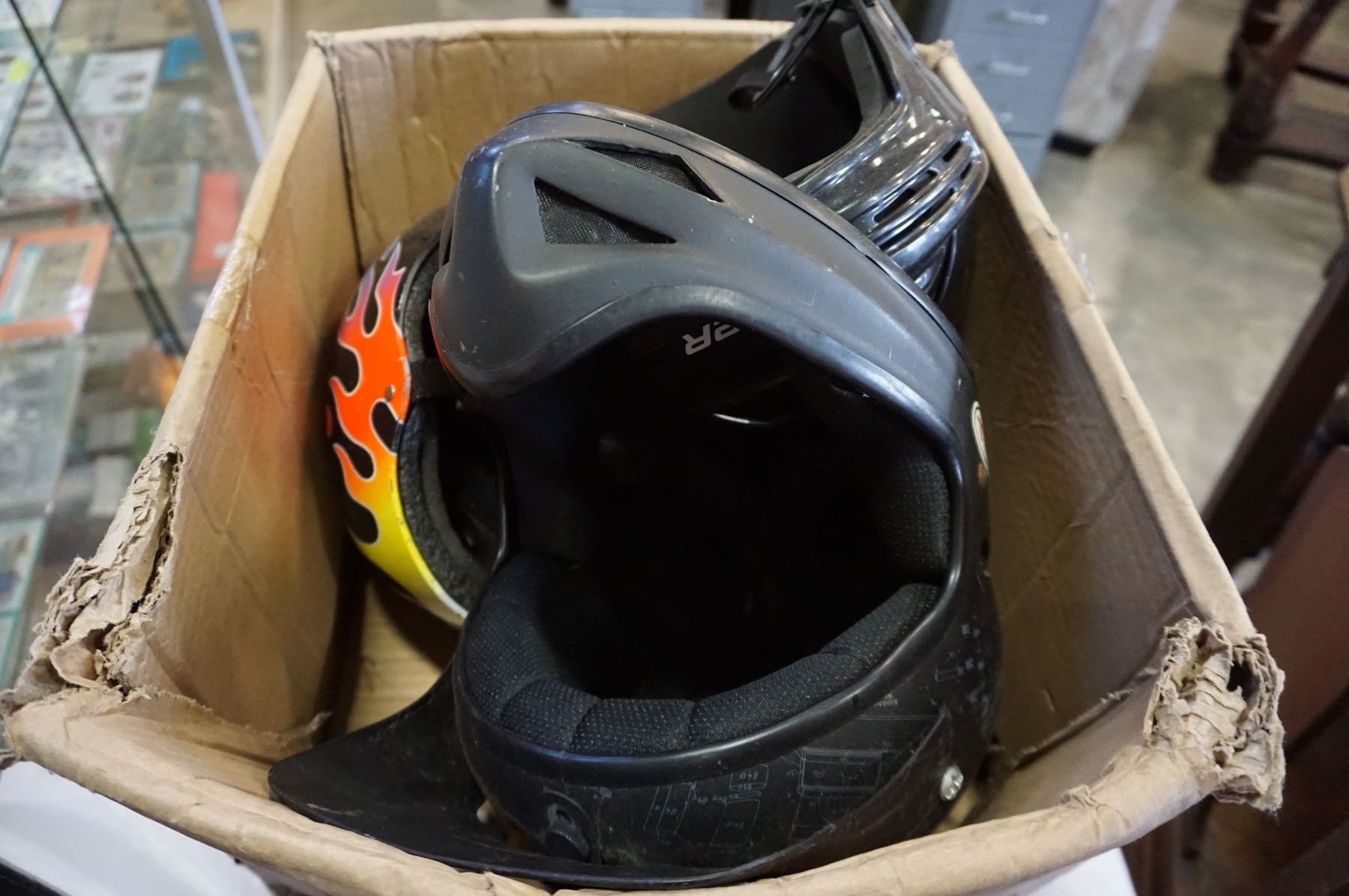 DMX RACER SLOT CAR SET, 3 HELMETS, AND MINI FOOSBALL GAME - Big Valley ...