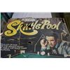 Image 2 : AURORA SKITTLE POOL GAME