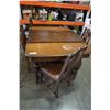 Image 1 : CFM WILSONS FURNITURE DINING TABLE W/ 4 CHAIRS