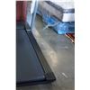 Image 2 : NORDIC TRACK EXPO 2000 TREADMILL W/ INCLINE
