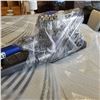 Image 2 : DYSON V6 STICK VAC W/ ACCESSORIES AND CHARGER